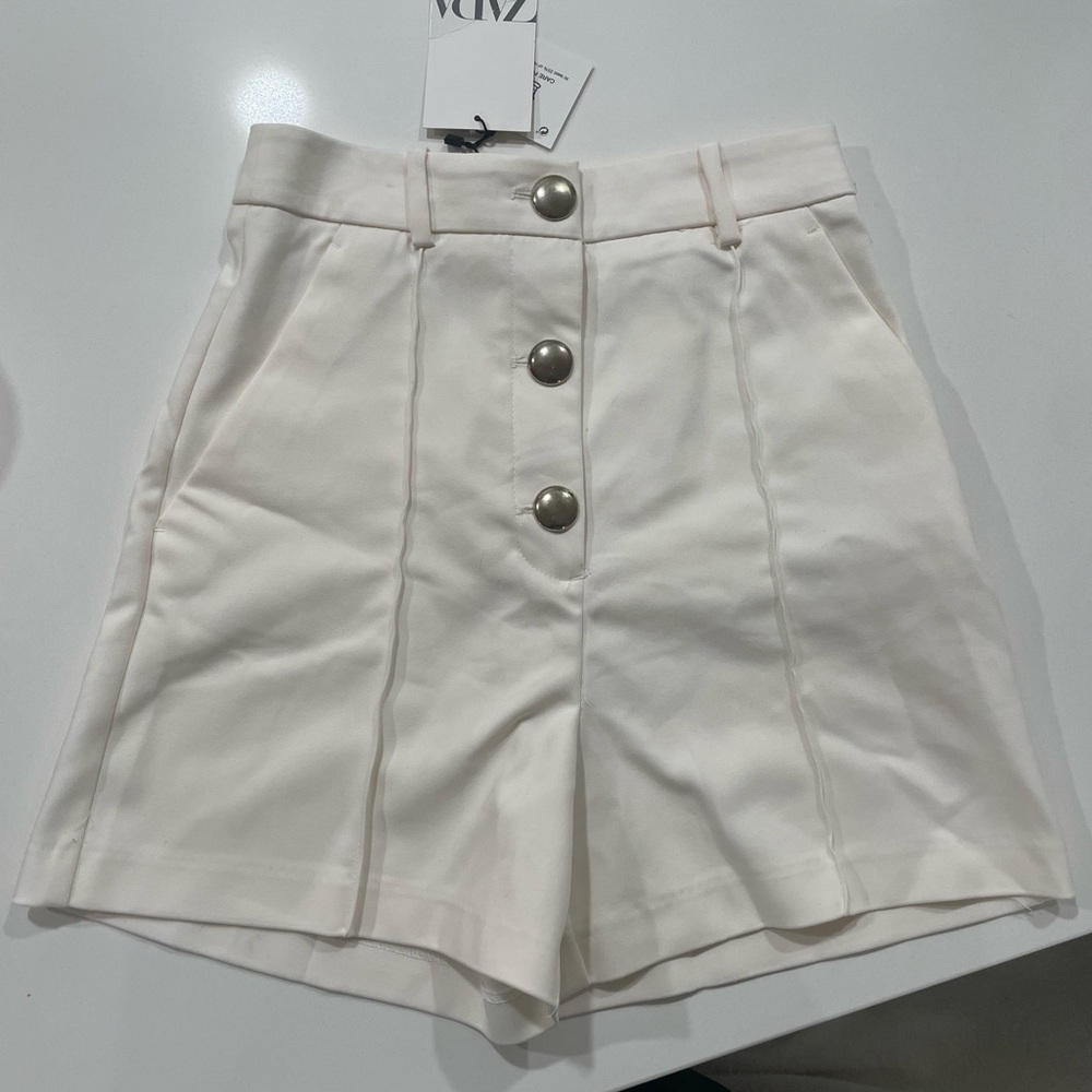 ZARA White Women's High Waist Shorts